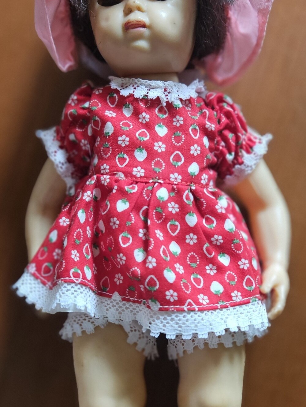 Vintage (1946-47)) Hard Plastic 10" Toddler Terri Lee Doll.